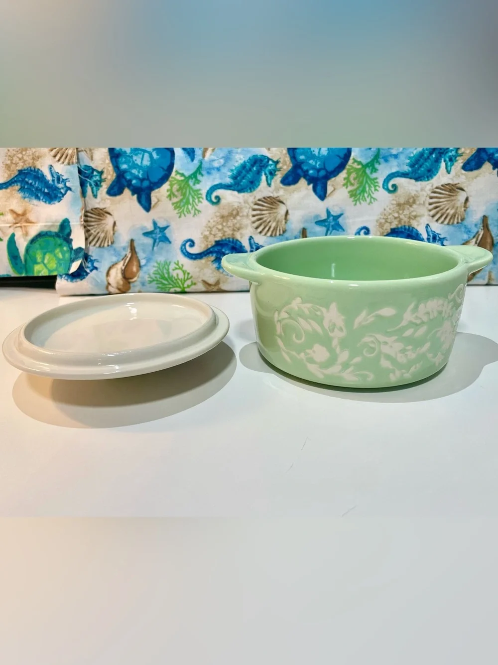 The Pioneer Woman Prairie Signature Mini Stoneware Casserole Dish with Lid